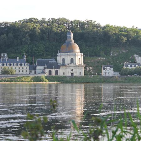 Hotel Saint Pierre Boutique-Hotel Сомюр Екстериор снимка
