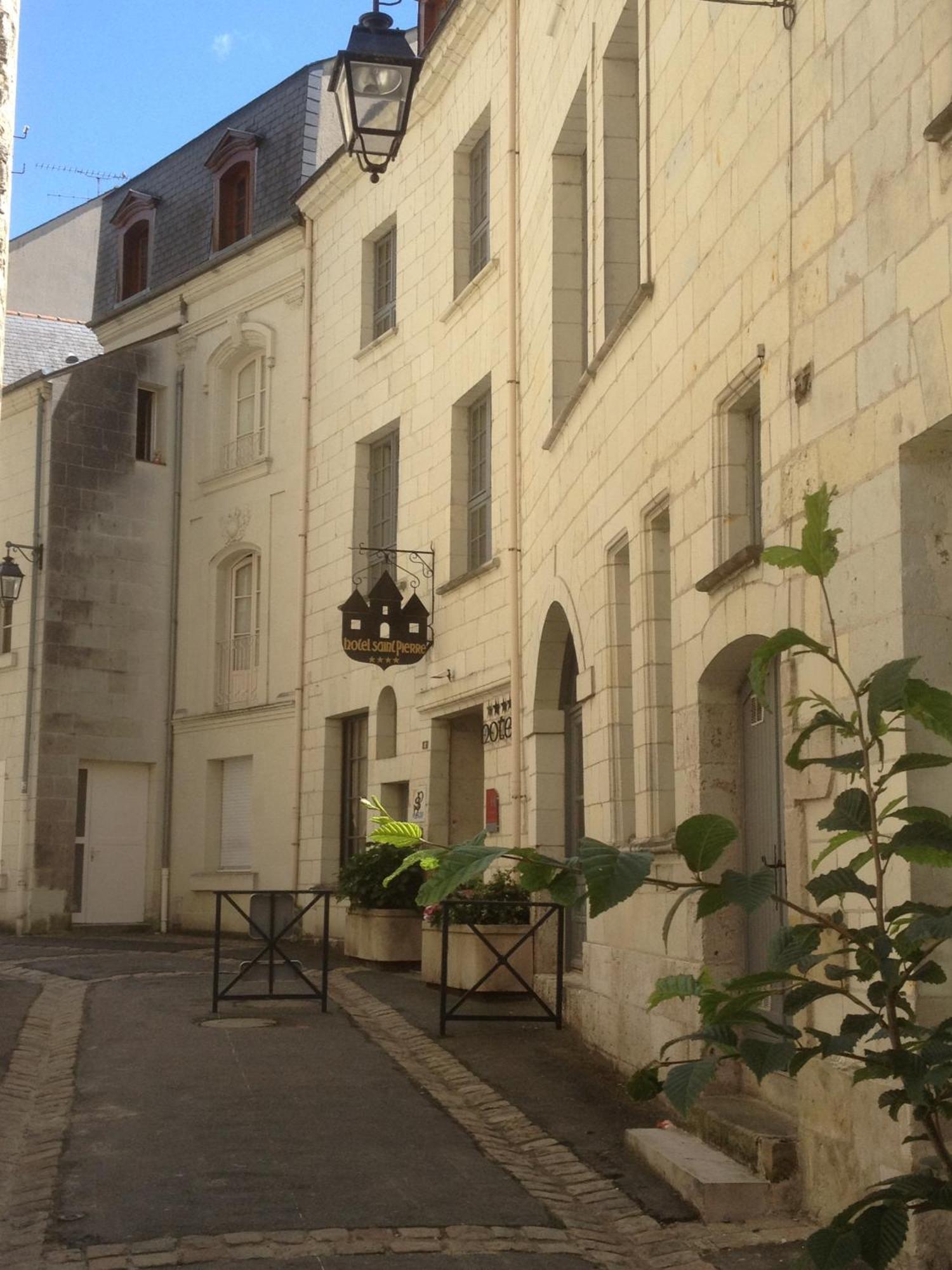 Hotel Saint Pierre Boutique-Hotel Сомюр Екстериор снимка