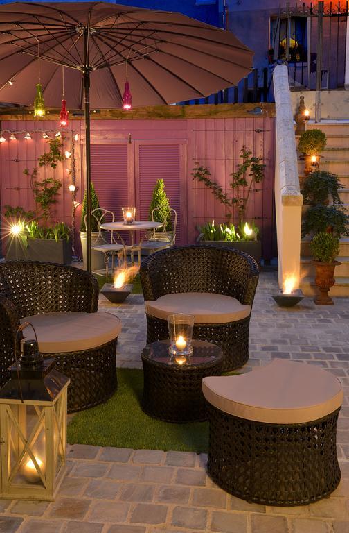 Hotel Saint Pierre Boutique-Hotel Сомюр Екстериор снимка