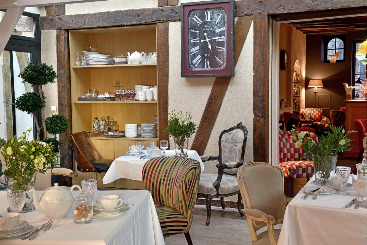 Hotel Saint Pierre Boutique-Hotel Сомюр Екстериор снимка