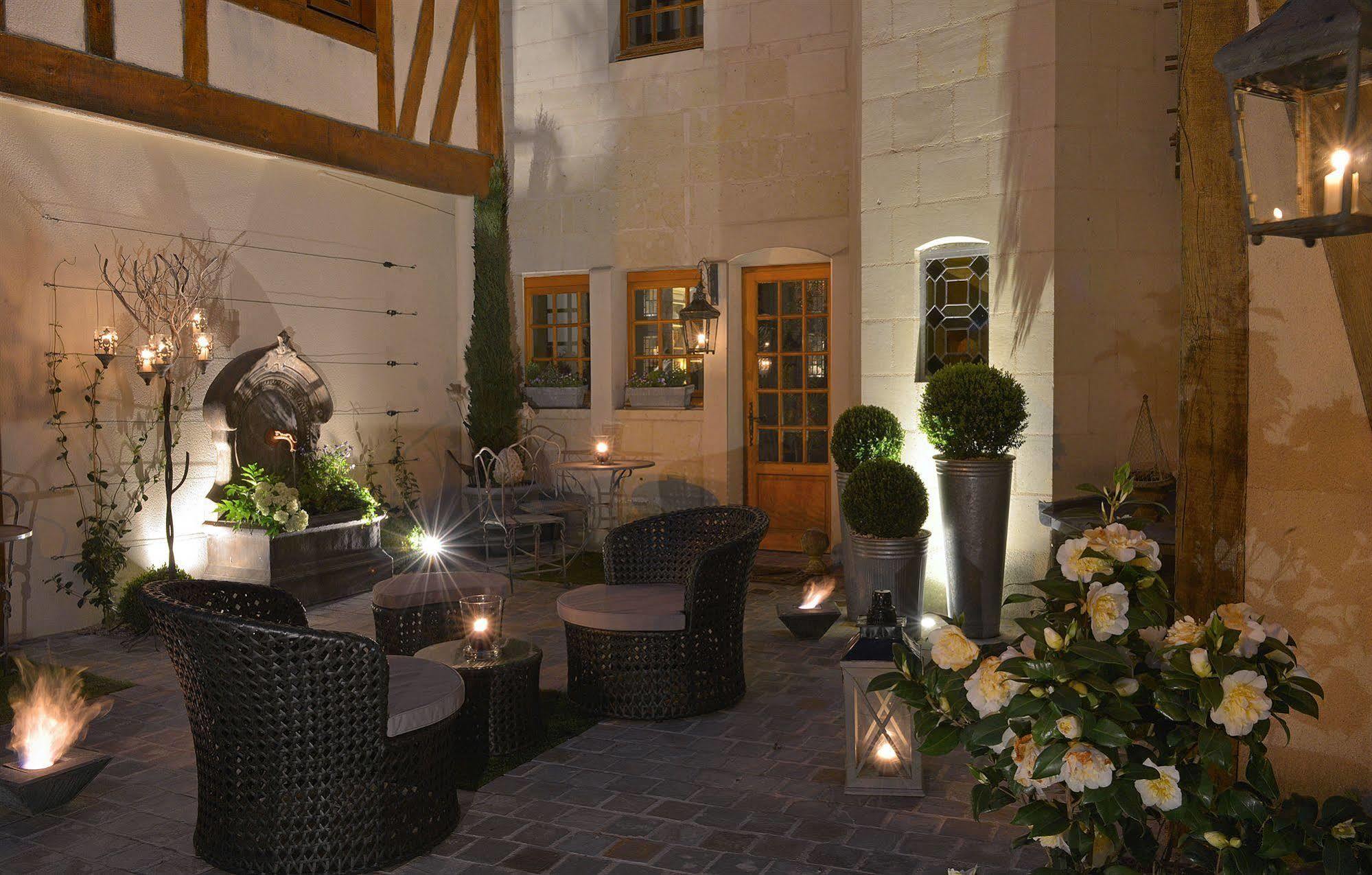 Hotel Saint Pierre Boutique-Hotel Сомюр Екстериор снимка